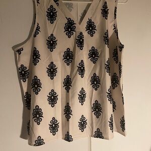 Elegant Black and White Sleeveless Top